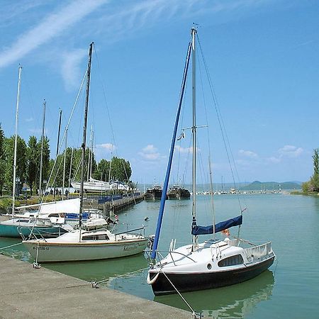 Legkondicionalt, Erkelyes Szoba, Privat Fuerdovel A Balatonon Kőröshegy Dış mekan fotoğraf