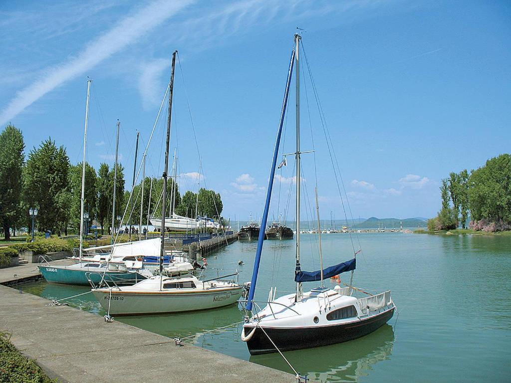 Legkondicionalt, Erkelyes Szoba, Privat Fuerdovel A Balatonon Kőröshegy Dış mekan fotoğraf